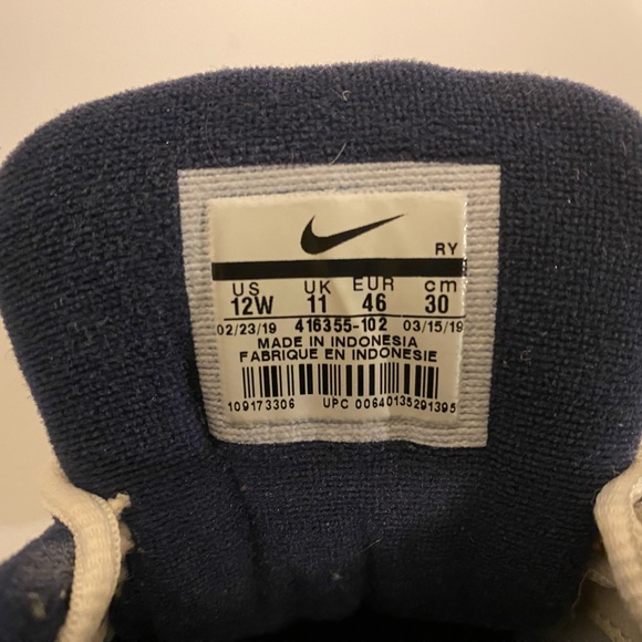 Men’s Nike Tennis Shoes Size 12W - Picture 8 of 8